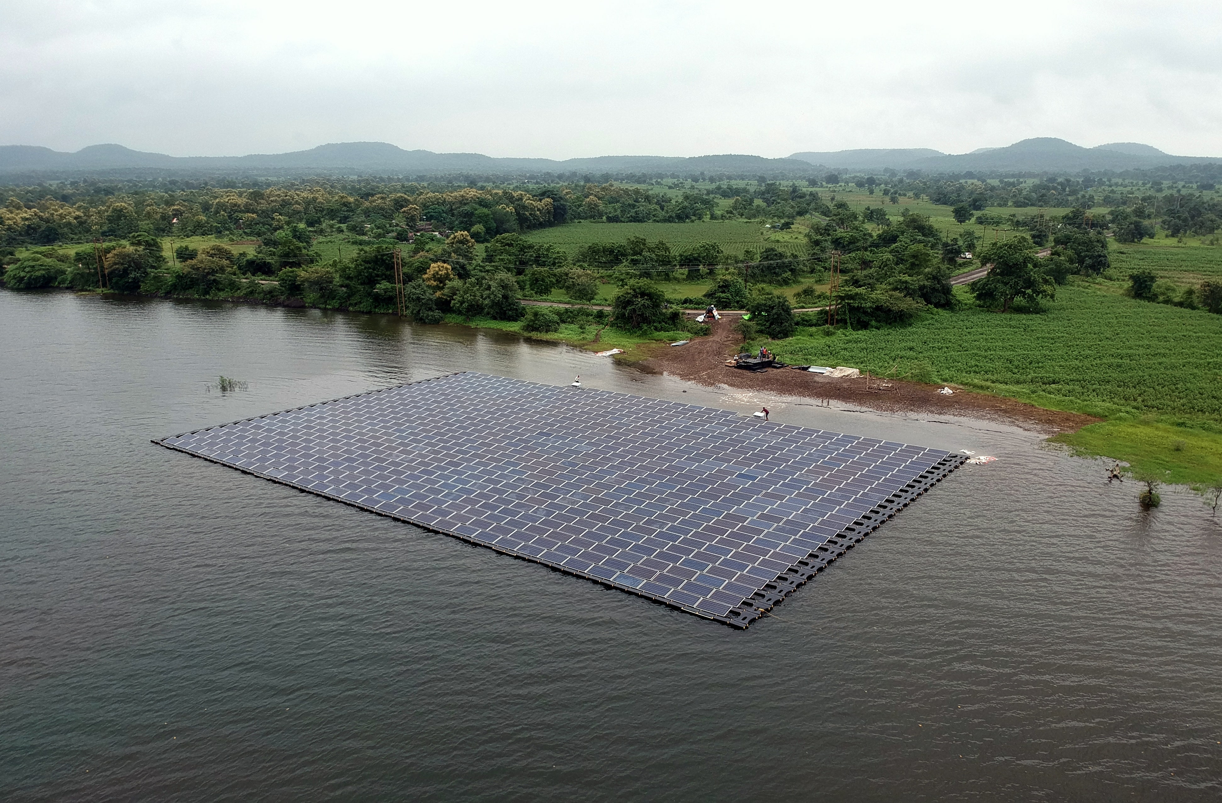 270 KW Nagpur Floating Solar Power Plant